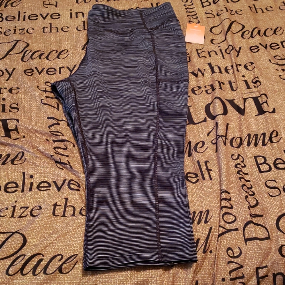 Tek Gear Capri Leggings